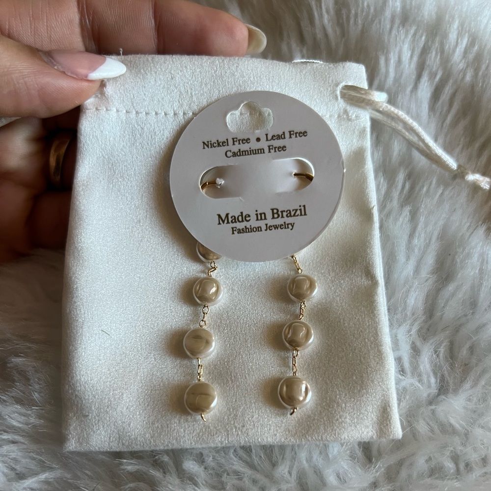 NWT City Glow 18K Gold Filled Pearl Earrings - Picture 4 of 5